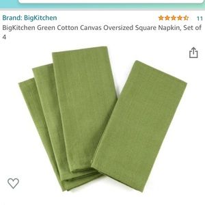 Green cloth napkins